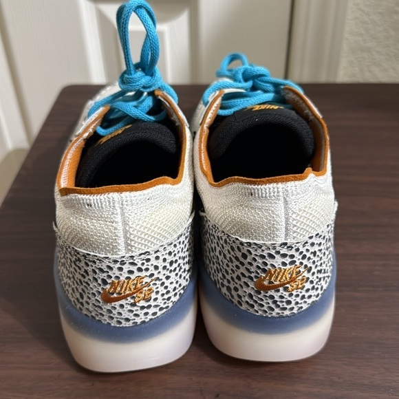 Nike SB  PS8 Olympics Electric
Brand New - No box
Men’s - Picture 3 of 6